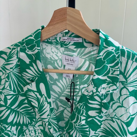 Nicole Miller Tops - NWT Nicole Miller Women Med Preppy Linen Green Cropped Hawaiian Button Up Shirt